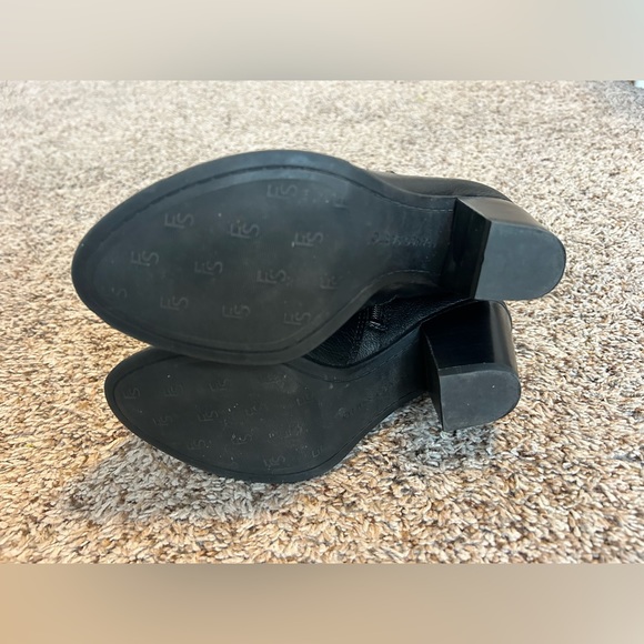 Womens heeled booties - Picture 2 of 4